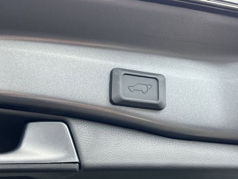 New 2025 Toyota RAV4 XLE Premium image 21