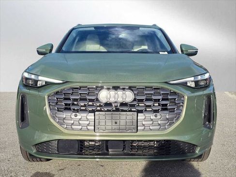 New 2025 Audi Q5 Prestige image 8