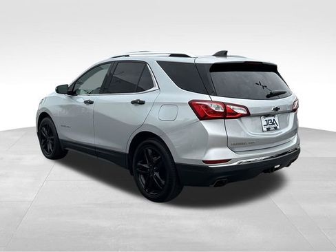 Used 2020 Chevrolet Equinox LT w/ Sport Edition FWD image 26