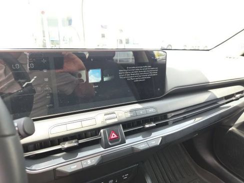 Used 2025 Kia K4 EX FWD image 8