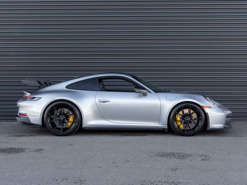 Certified 2024 Porsche 911 GT3 image 8
