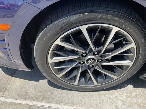 Used 2022 Hyundai Sonata Limited FWD image 12