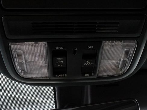 Used 2023 Honda Passport EX-L image 30