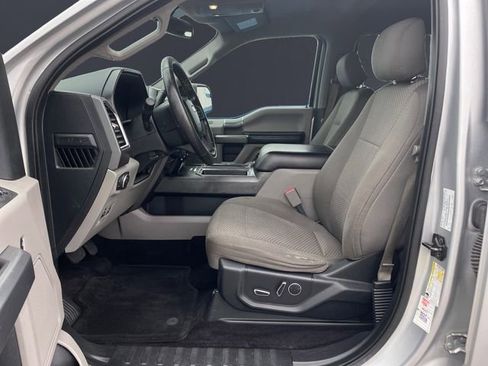 Used 2016 Ford F150 XLT w/ Equipment Group 302A Luxury RWD image 9
