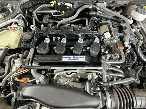 Used 2019 Honda Civic LX image 30
