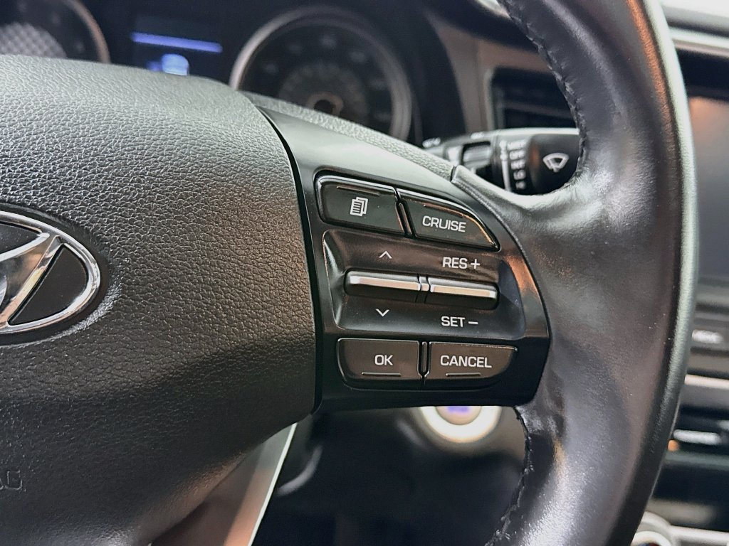 Used 2020 Hyundai Elantra Value Edition w/ Cargo Package (C1) FWD image 12