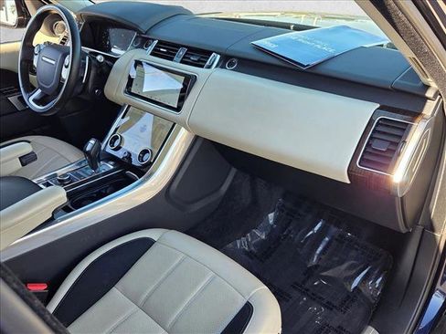 Used 2021 Land Rover Range Rover Sport HSE Dynamic image 22