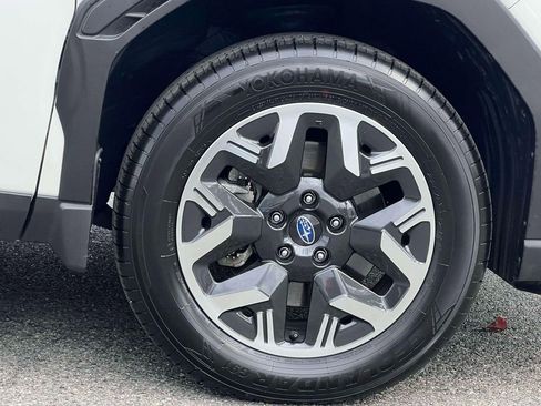 Used 2025 Subaru Forester image 6