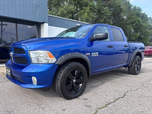 Used 2014 RAM 1500 Express AWD/4WD image 2