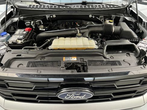 Used 2025 Ford Expedition Platinum AWD/4WD image 91