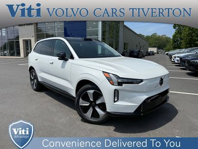 New 2025 Volvo EX90 Plus