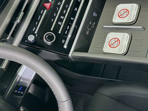 New 2026 Hyundai Santa Fe SE image 14