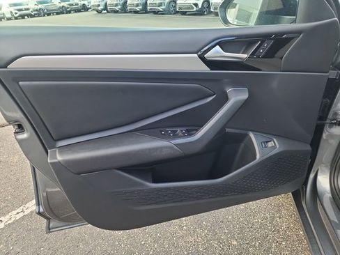 Used 2019 Volkswagen Jetta R-Line FWD image 10