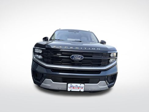 Certified 2025 Ford Expedition Platinum w/ Driver's Package AWD/4WD image 65