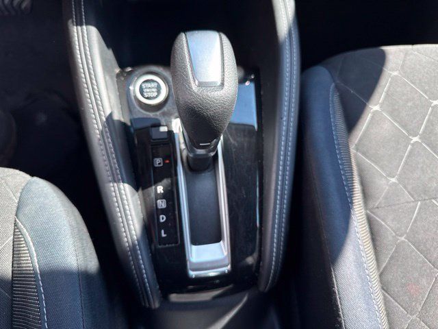 Used 2018 Nissan Kicks S FWD image 16