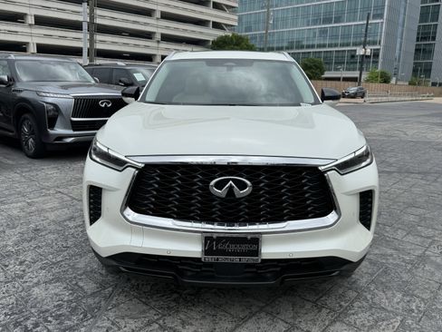 Certified 2023 INFINITI QX60 Luxe AWD/4WD image 2