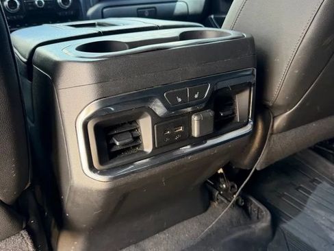Used 2019 GMC Sierra 1500 AT4 w/ AT4 Premium Package AWD/4WD image 10