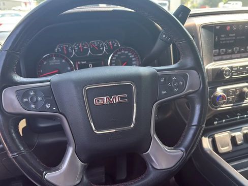 Used 2016 GMC Sierra 2500 SLT w/ All-Terrain HD Package AWD/4WD image 17