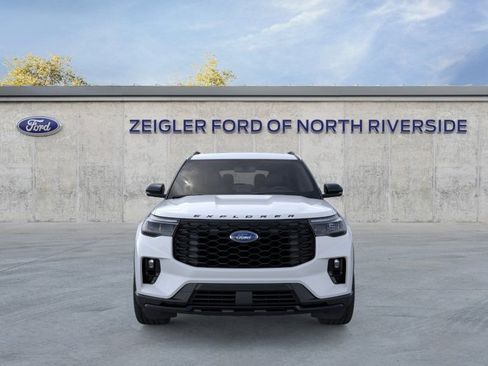 New 2026 Ford Explorer ST-Line w/ ST-Line Street Pack AWD/4WD image 6