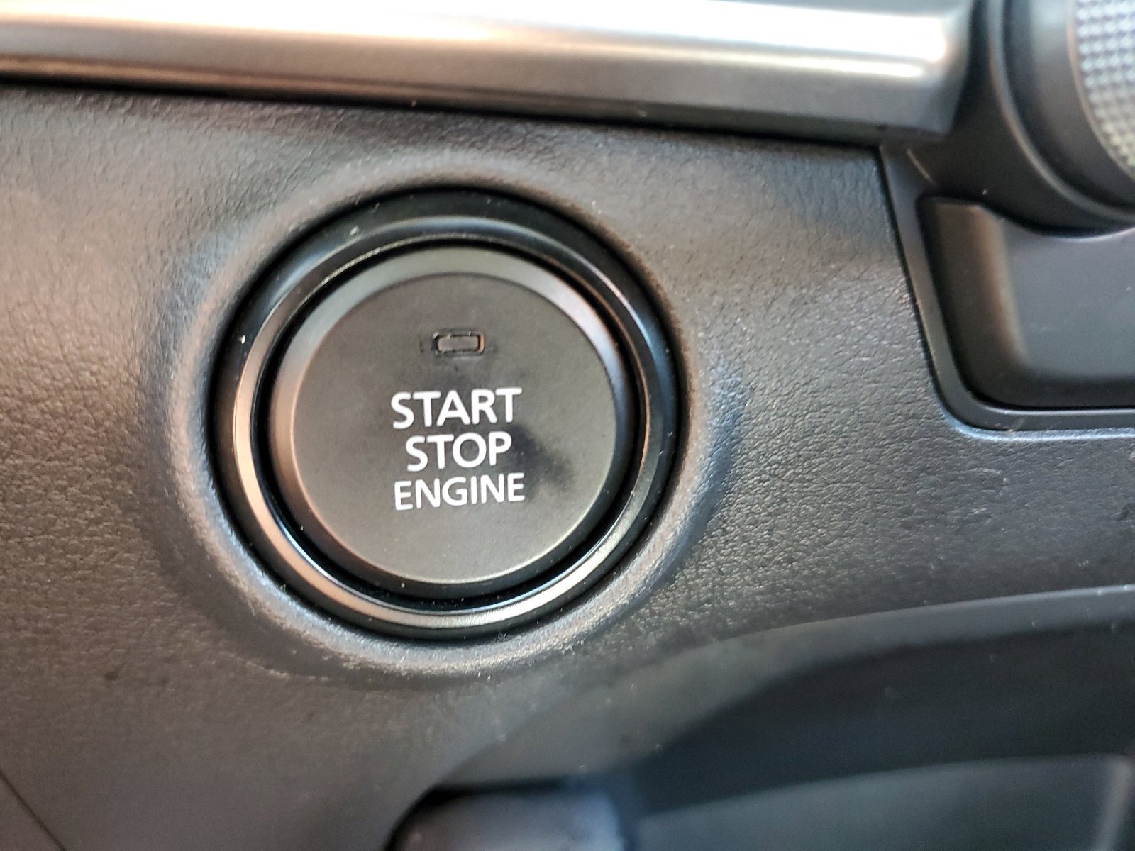Used 2025 MAZDA MAZDA3 s FWD image 24