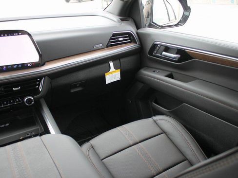 New 2026 Chevrolet Tahoe High Country image 8