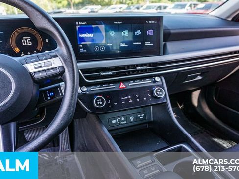 Used 2024 Hyundai Sonata SEL FWD image 31