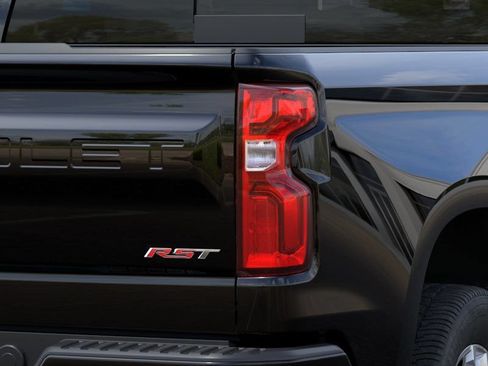 New 2026 Chevrolet Silverado 1500 RST w/ Convenience Package II AWD/4WD image 14