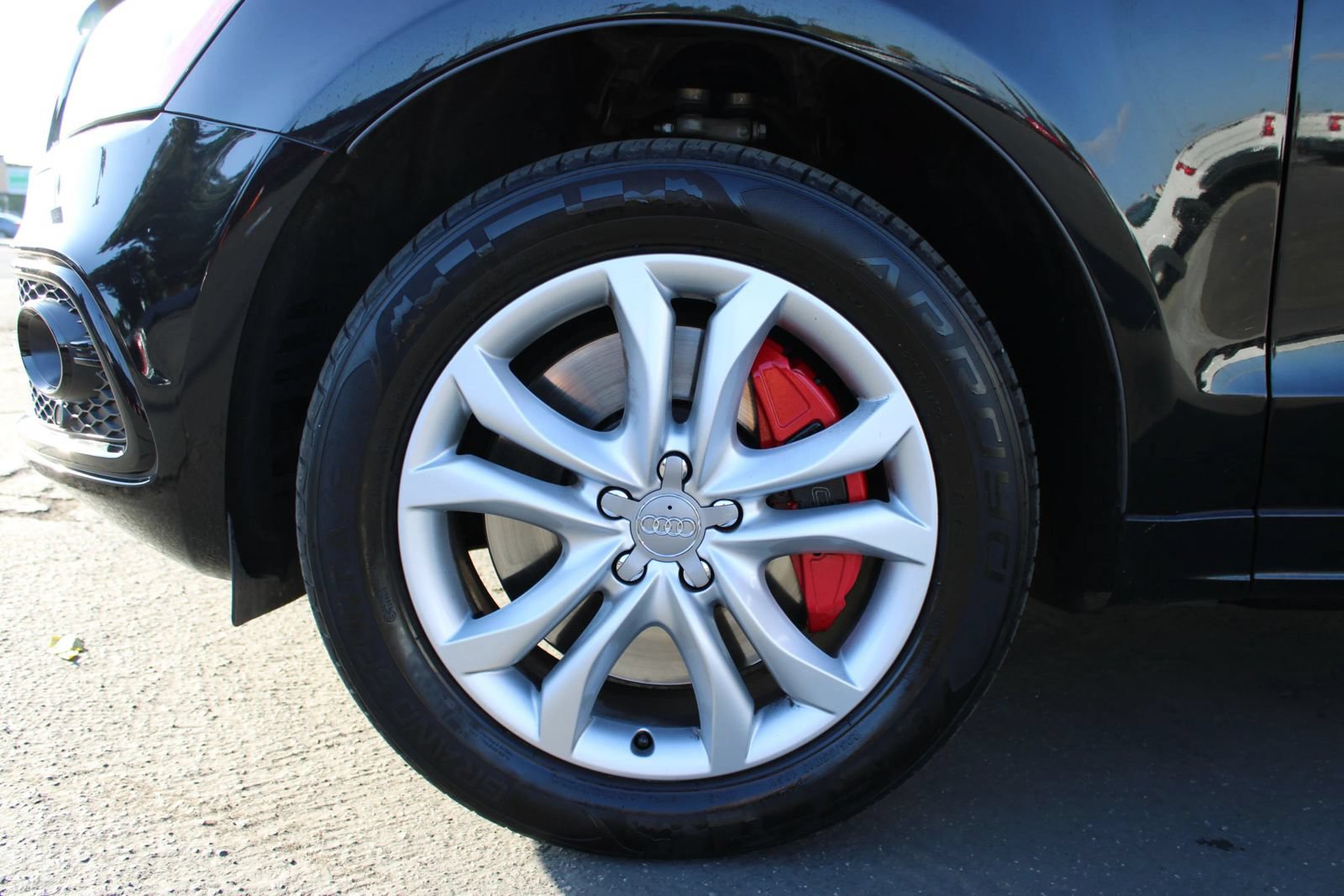 Used 2016 Audi SQ5 Premium Plus w/ Technology Package AWD/4WD image 6