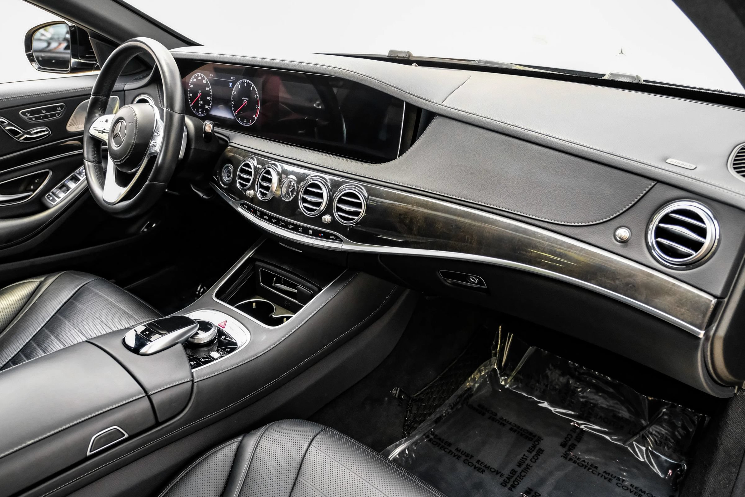 Used 2020 Mercedes-Benz S 560 Sedan image 8