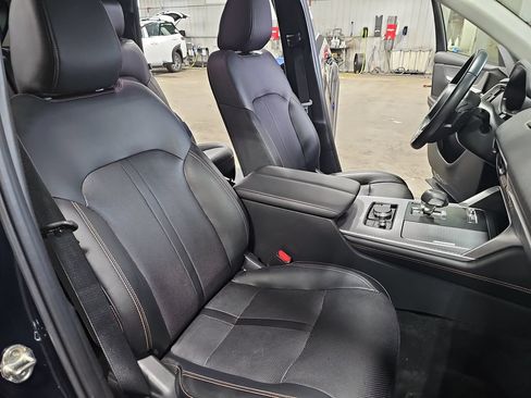 Used 2024 MAZDA CX-90 3.3 Turbo w/ Preferred Plus AWD/4WD image 10