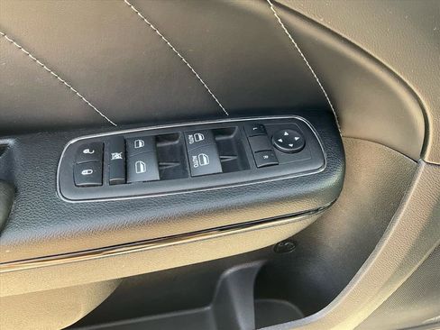 Used 2023 Dodge Charger SXT w/ Plus Group image 16