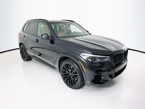 Used 2022 BMW X5 xDrive40i w/ M Sport Package image 1