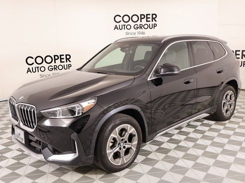Used 2025 BMW X1 xDrive28i image 11