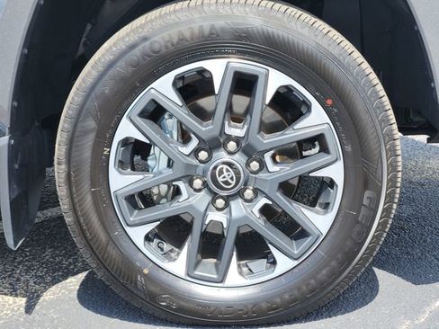 Certified 2026 Toyota Tundra Limited w/ Power Package AWD/4WD image 9