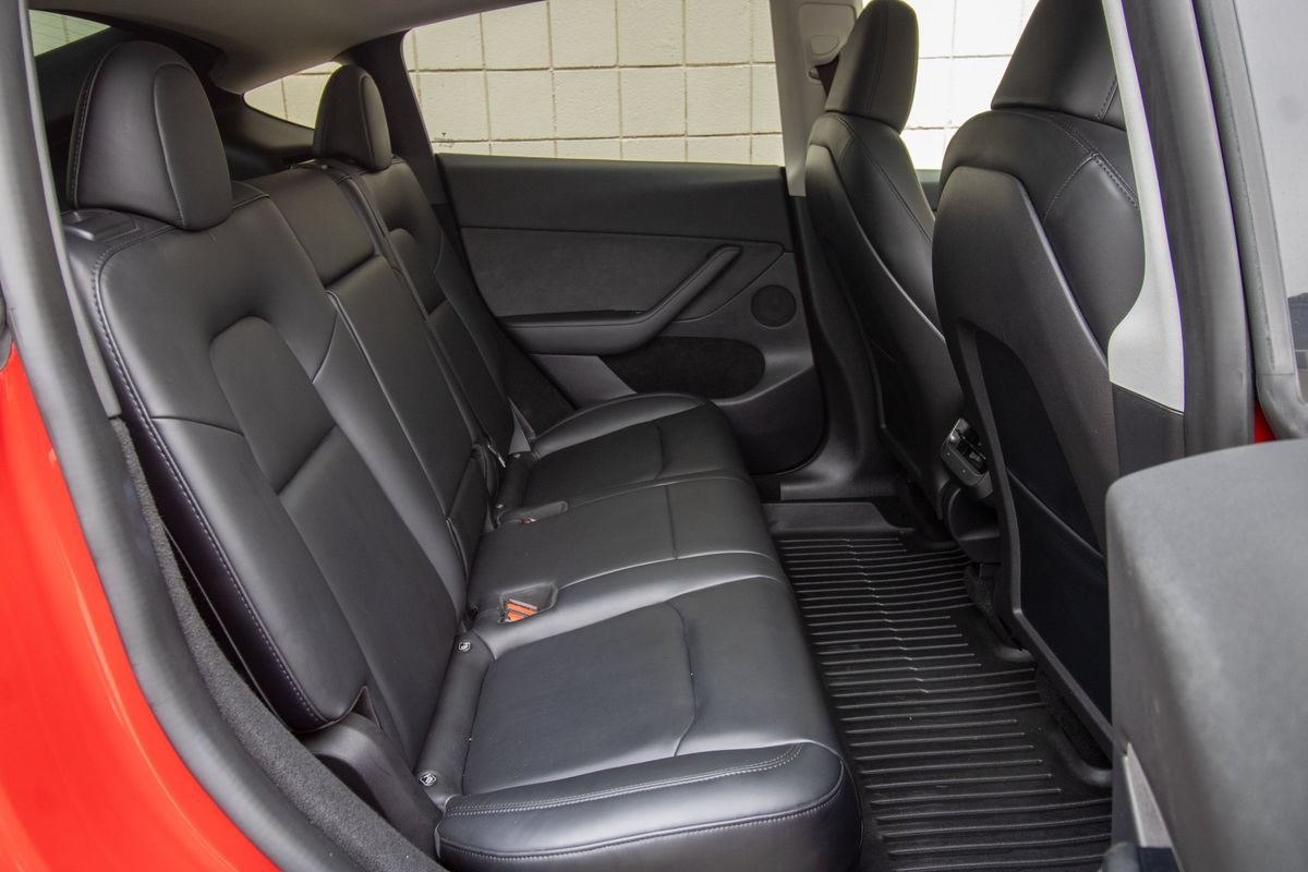 Used 2023 Tesla Model Y Long Range AWD/4WD image 19
