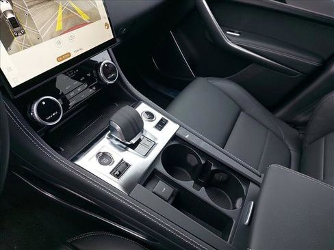 New 2026 Jaguar F-PACE R-Dynamic S image 21