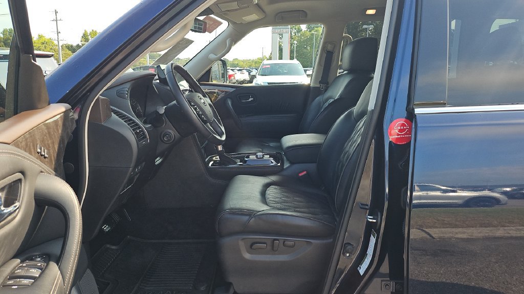 Certified 2023 Nissan Armada Platinum w/ Captain's Chairs Package RWD image 4