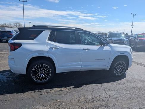 New 2026 GMC Terrain Denali AWD/4WD image 8