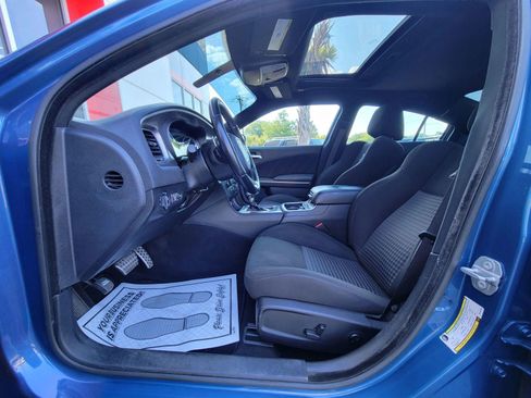 Used 2021 Dodge Charger Scat Pack RWD image 10