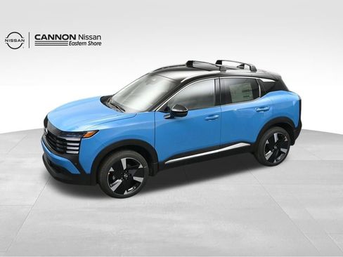 New 2026 Nissan Kicks SR w/ Cold Weather Package FWD image 33