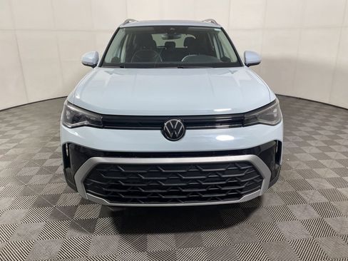 New 2026 Volkswagen Taos SE AWD/4WD image 3