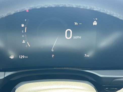 New 2026 Buick Envista Sport Touring w/ Convenience II Package FWD image 15