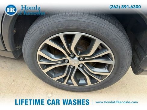 Used 2016 Mitsubishi Outlander SE FWD image 3