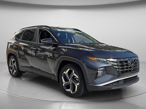 Used 2022 Hyundai Tucson SEL w/ Convenience + Premium Package FWD image 9