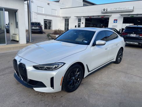 Certified 2023 BMW i4 eDrive40 w/ Premium Package image 1