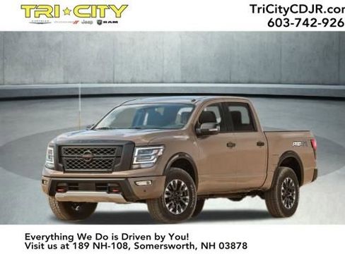 Used 2020 Nissan Titan PRO-4X w/ Pro-4x Convenience Package image 1