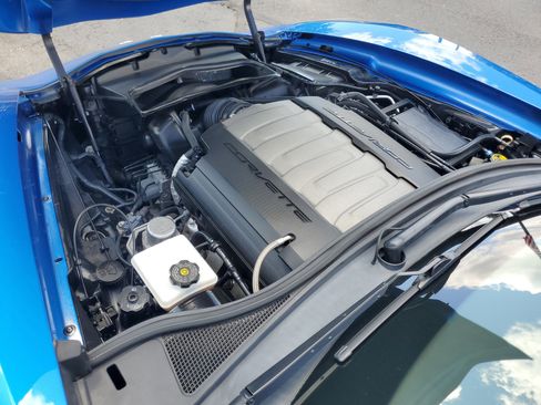 Used 2016 Chevrolet Corvette Stingray Convertible image 8