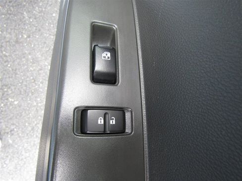 Used 2015 Chevrolet Spark LT image 28