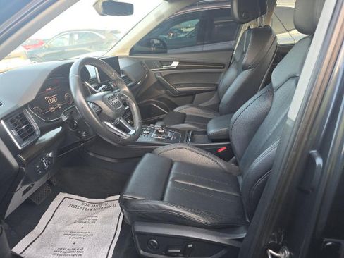 Used 2018 Audi Q5 Prestige w/ Prestige Package AWD/4WD image 3