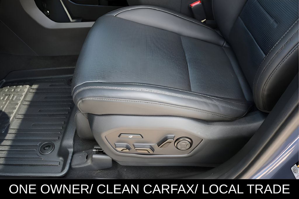 Used 2025 Hyundai Santa Fe Calligraphy AWD/4WD image 13